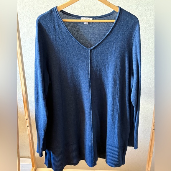 LOFT Sweaters - LOFT Outlet | Deep Blue V-Neck Sweater | Cotton Blend | XL